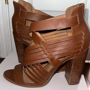 Aldo Gilang Block Heel Sandal Size 10